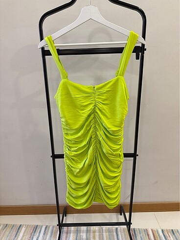 xl Beden çeşitli Renk Zara gece elbisesi neon