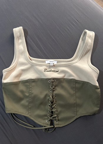 Düğmeli, Nakışlı, Askılı büstiyer