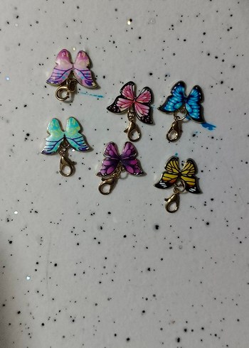 Zincir Detaylı Beyaz Yıldızlı Kadın Charm - Görsel 4