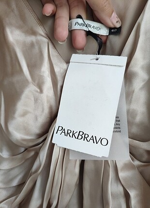 Park Bravo Park Bravo 40 beden saten açık kum beji kısa abiye elbise
