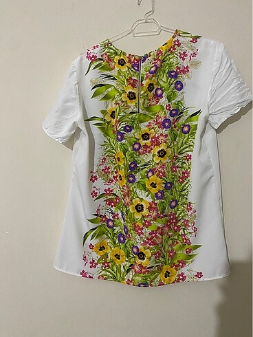 çiçekli tişört - Görsel 3