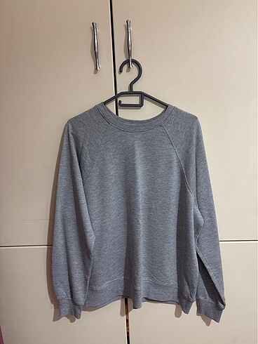 Mavi sweatshirt