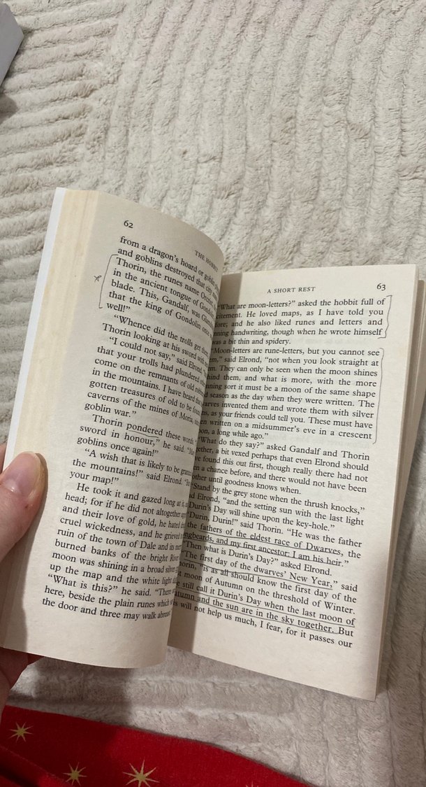 J.R.R. Tolkien - The Hobbit(eng) - Görsel 2