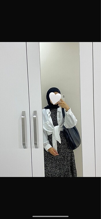Puantiyeli modest elbise