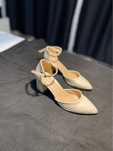 Topuklu Ayakkabı - Görsel 2