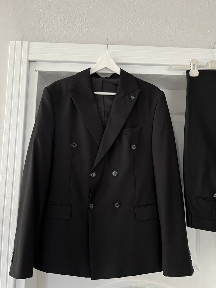 Erkek Siyah Regular Fit Düğmeli Takım Elbise - Görsel 2