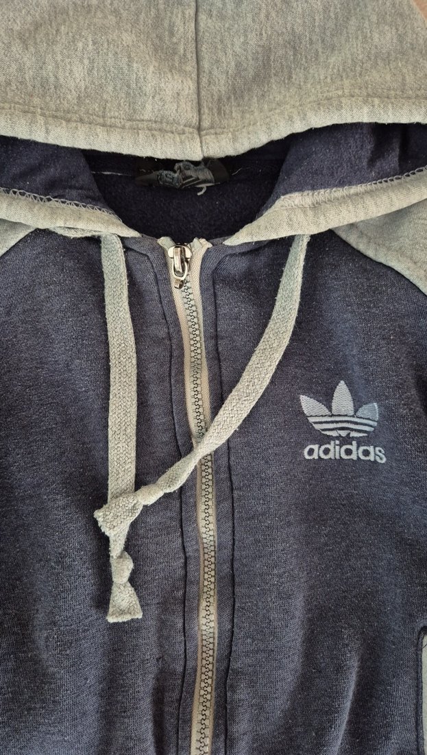 gri kapüşonlu fermuarlı ceket - Görsel 2