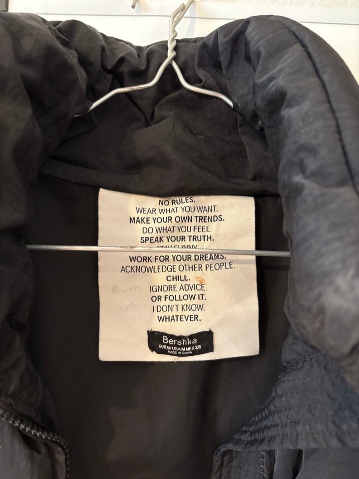 Bershka kadın mont - Görsel 3