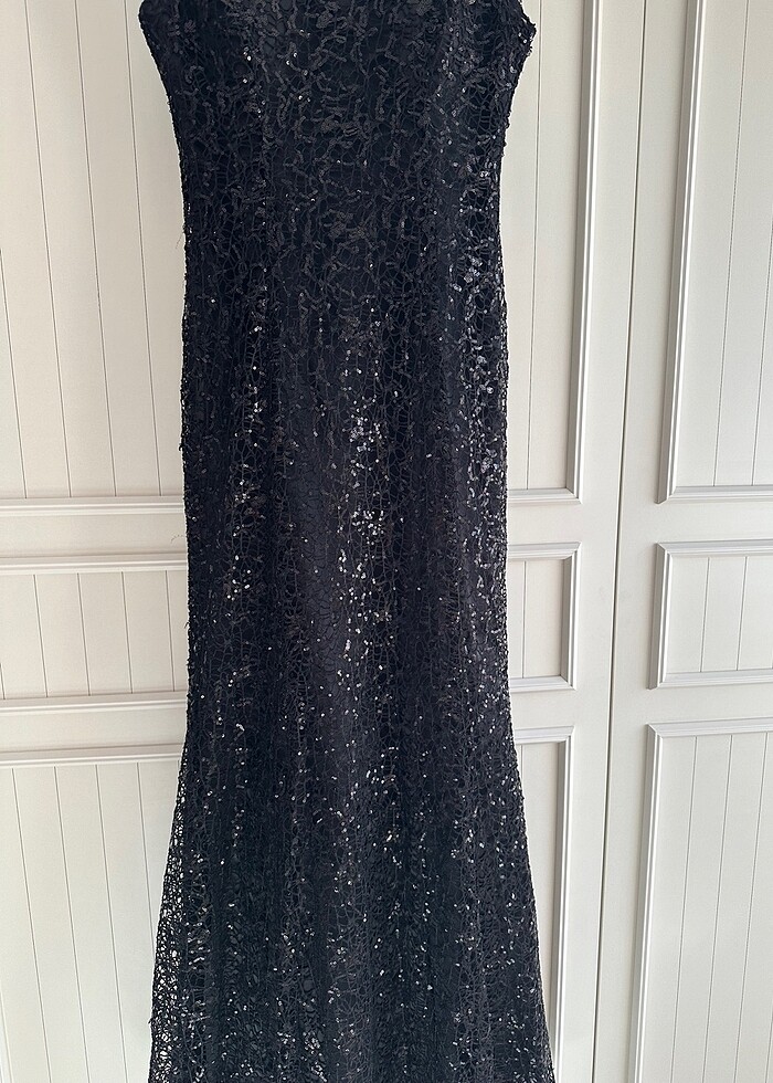 Siyah balık model gece elbisesi - Görsel 2