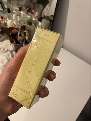 Avon Avon attraction 30ml ve yedek yarım şişe