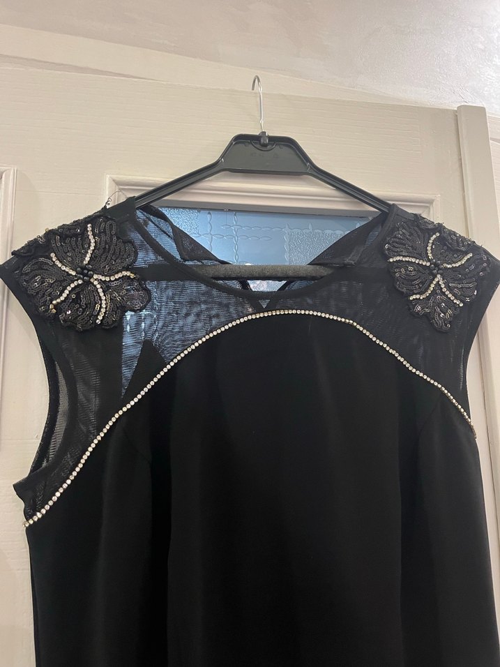 Zincir Detaylı Siyah Midi Gotik Elbise - Görsel 4