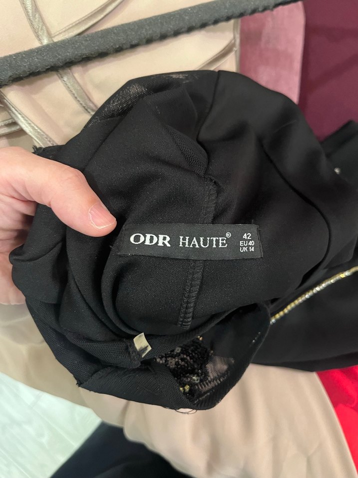 Zincir Detaylı Siyah Midi Gotik Elbise - Görsel 2