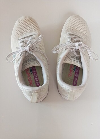 38.5 Beden beyaz Renk Skechers spor ayakkabı 