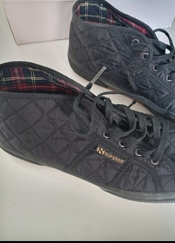 Superga Superga bot