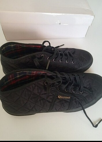 Superga bot