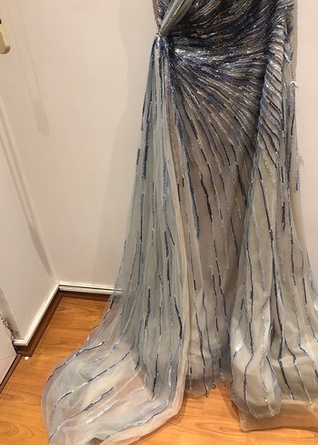 Vakko couture 40 bedene uygun yandan ve omuzdan kuşaklı abiye - Görsel 4