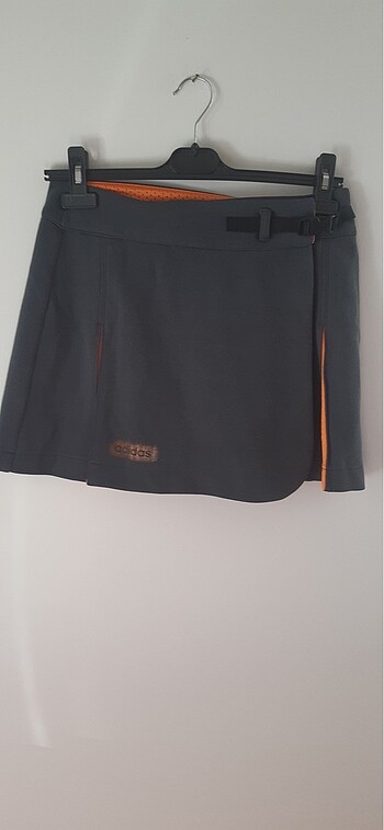 Adidas spor etek