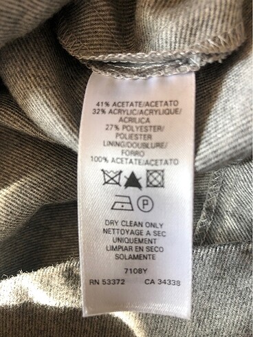 Gri kolsuz şort tulum ön düğmeli kemerli önde cepli bol kesim - Görsel 12