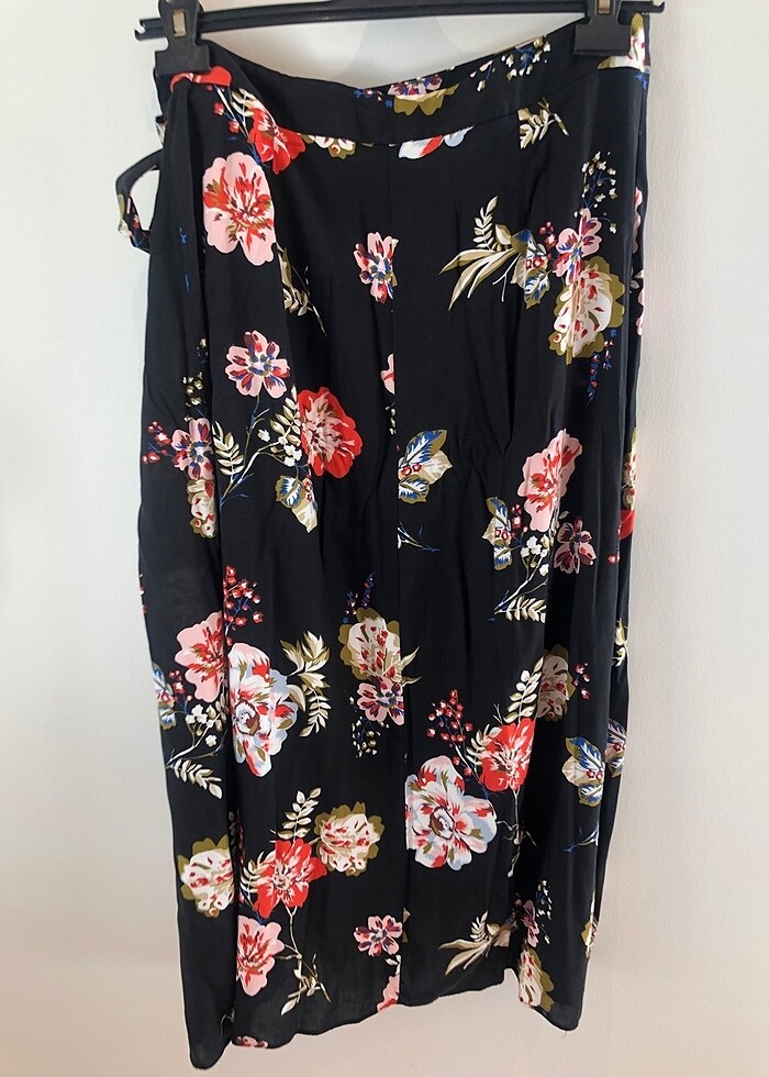 Koton marka desenli yandan bağlamalı uzun etek - Görsel 4