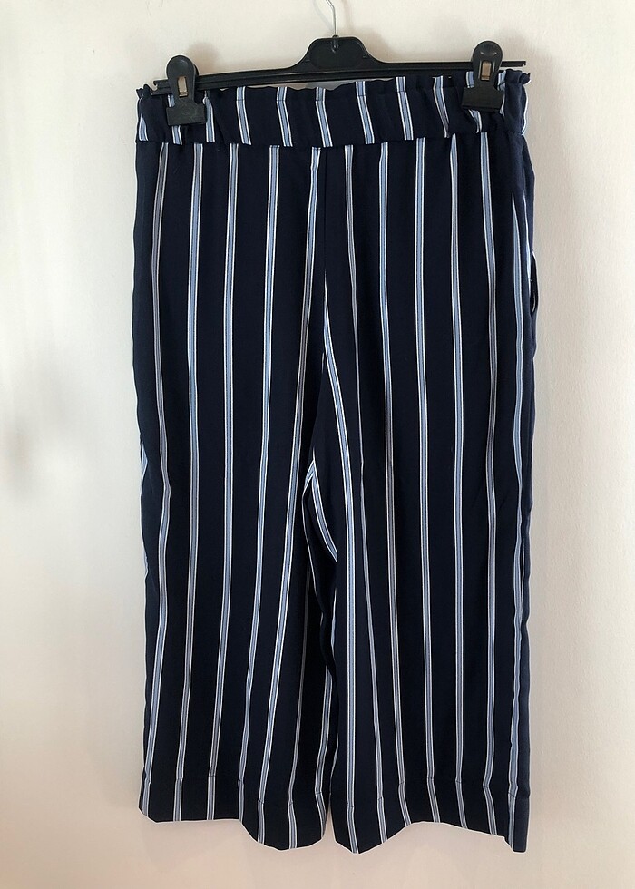 HM lacivert mavi beyaz çizgili beli lastikli bol kesim yan cepli - Görsel 4