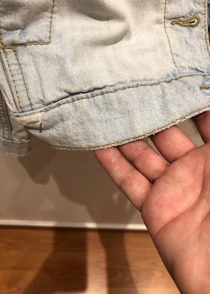 Limon marka açık mavi kot ceket orijinali yıpratılmıştır - Görsel 4