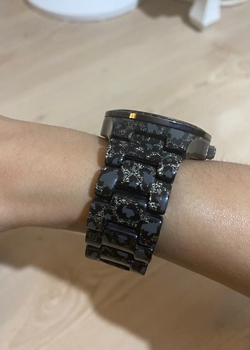 Guess marka orjinal  Gotik Tarz Kadın Kol Saati - Görsel 7