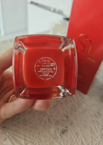 Giorgio Armani Si Passione Kadın Parfümü - Görsel 4