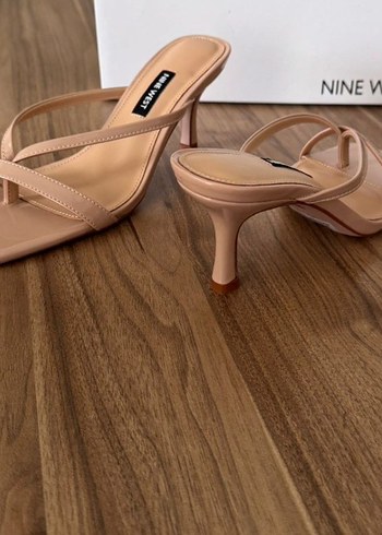 Bej Stiletto Topuklu Kadın Terlik NINE WEST - Görsel 4