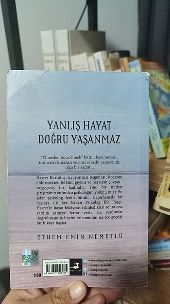  Yanlış hayat doğru yaşanmaz kitap