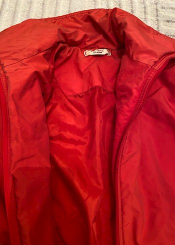 Kırmızı Fermuarlı Normal Boy Kadın Mont - Görsel 4