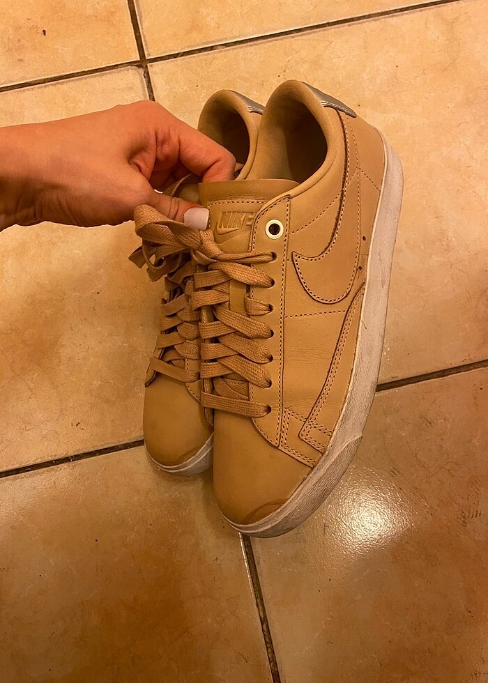 Nıke kadın ayakkabı - Görsel 3