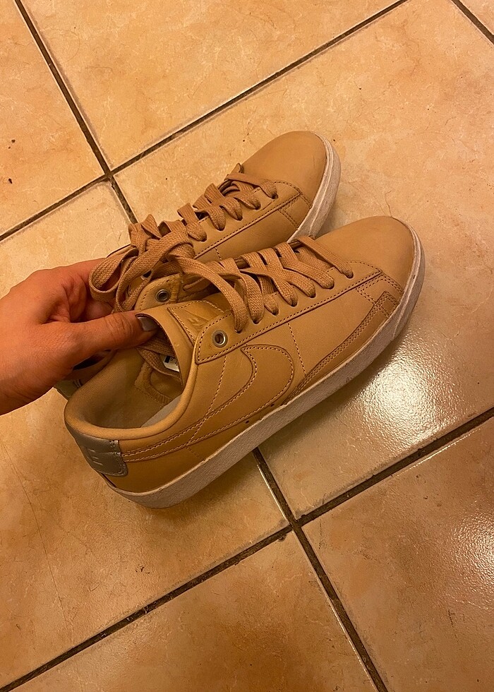 Nıke kadın ayakkabı - Görsel 2