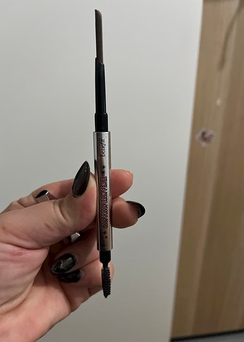 Siyah İnce Uçlu Kaş Kalemi - Görsel 2