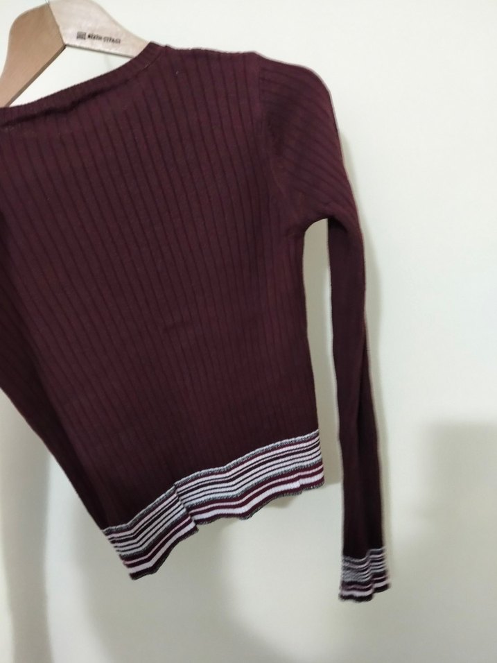 Bordo Kadın Triko Kazak ve Bej Kadın Kazak - Görsel 2