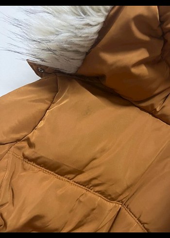 Bershka Şişme Mont - Görsel 3