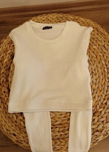 River Island Crop 