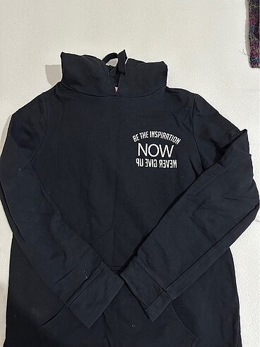 siyah kapşonlu sweatshirt