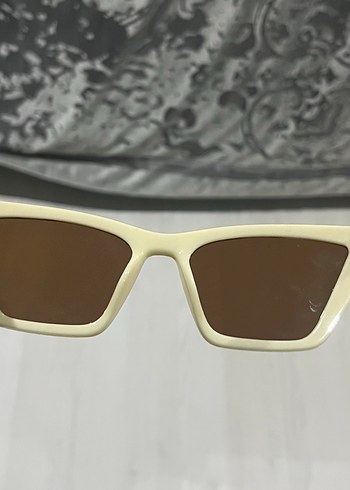 Şeffaf Bej Kadın Güneş Gözlüğü - Görsel 5