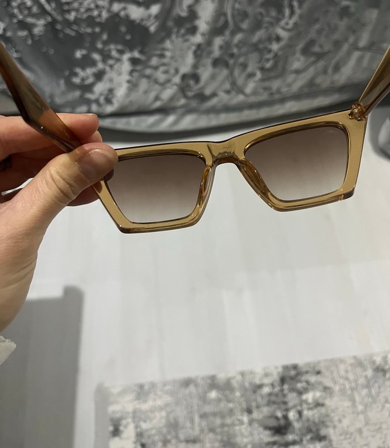 Şeffaf Bej Kadın Güneş Gözlüğü - Görsel 2