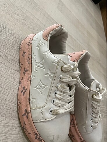 Louis Vuitton Temiz