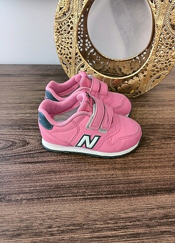New Balance 21-22 numara