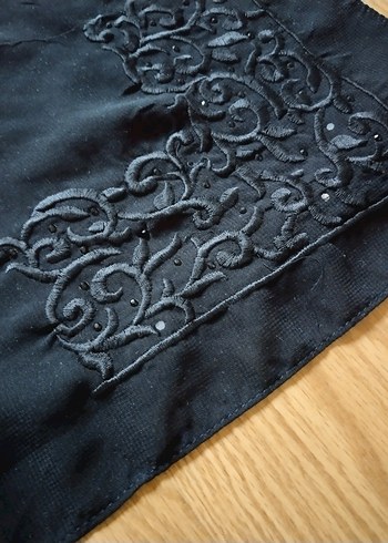 Nakış Detaylı siyah şal tül - Görsel 3