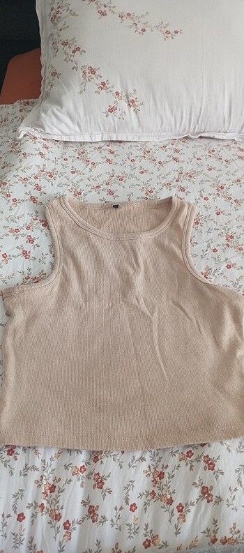 Halter yaka atlet