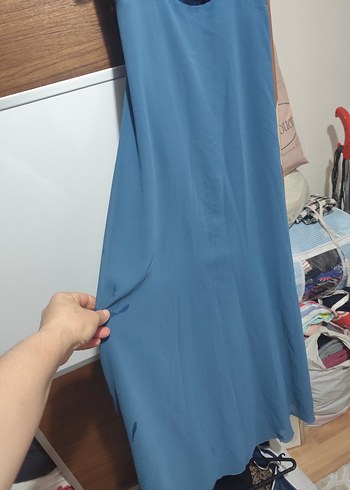 Mavi Uzun Askılı Volanlı Kadın Abiye Elbise - Görsel 3