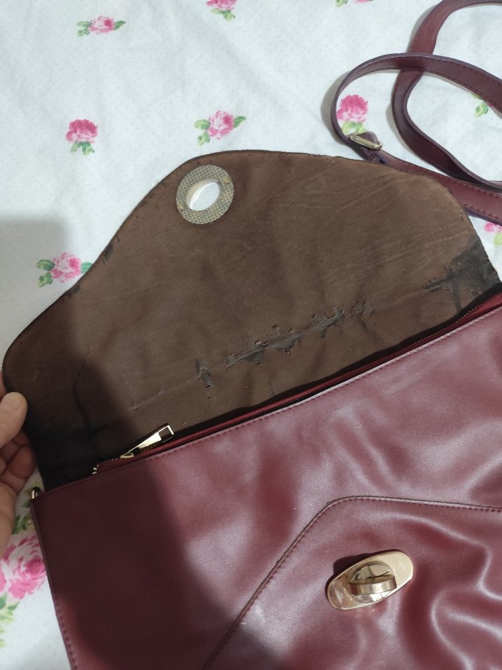 Düğmeli Bordo Deri Kadın Çantası - Görsel 5