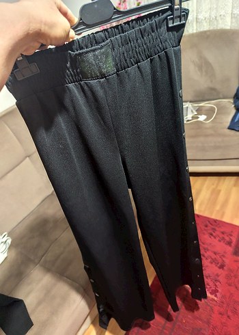 Düğmeli Siyah Kadın Kumaş Pantolon - Görsel 7