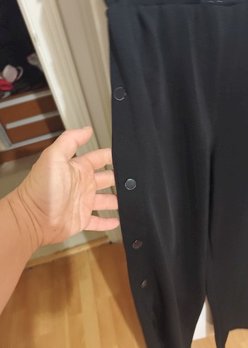 Düğmeli Siyah Kadın Kumaş Pantolon - Görsel 10