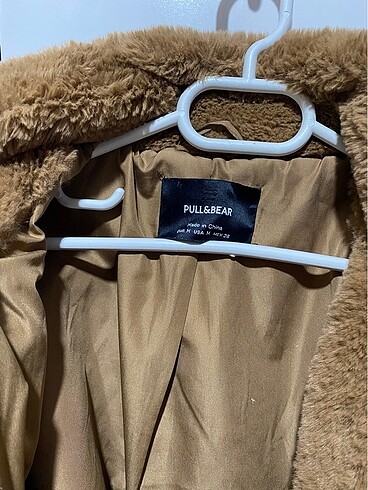 m Beden Pull and bear kürk ceket
