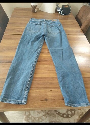 Mavi Jeans Kullanılmıştır
