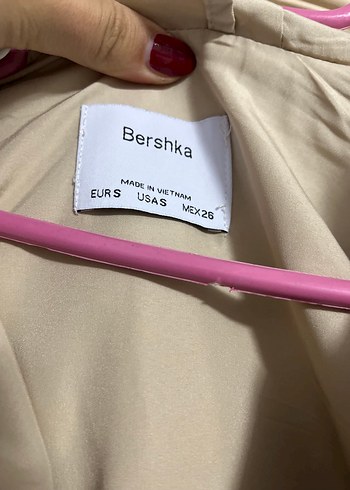 m Beden Bej yağmurluk